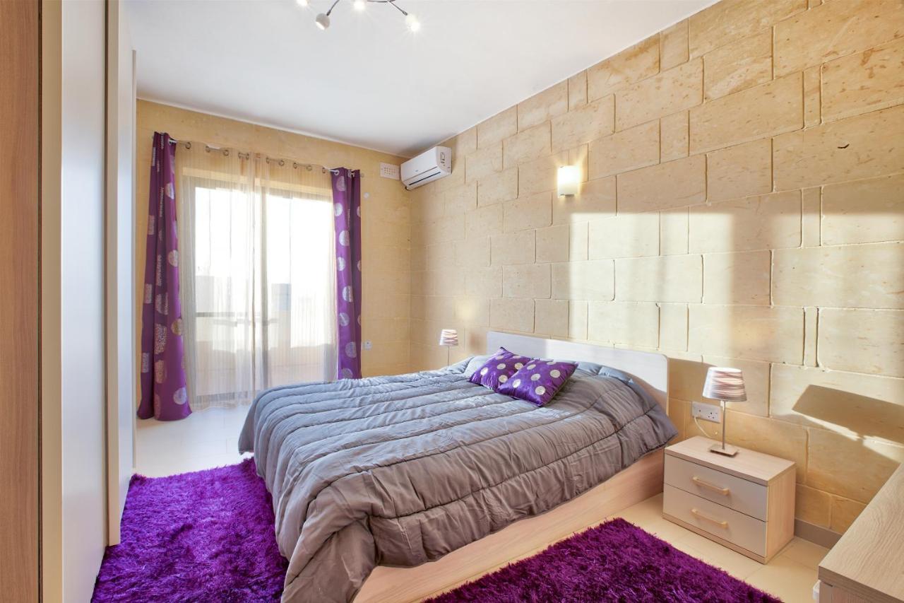 Appartamento Summer Fields Penthouse With Amazing Views Sannat Esterno foto
