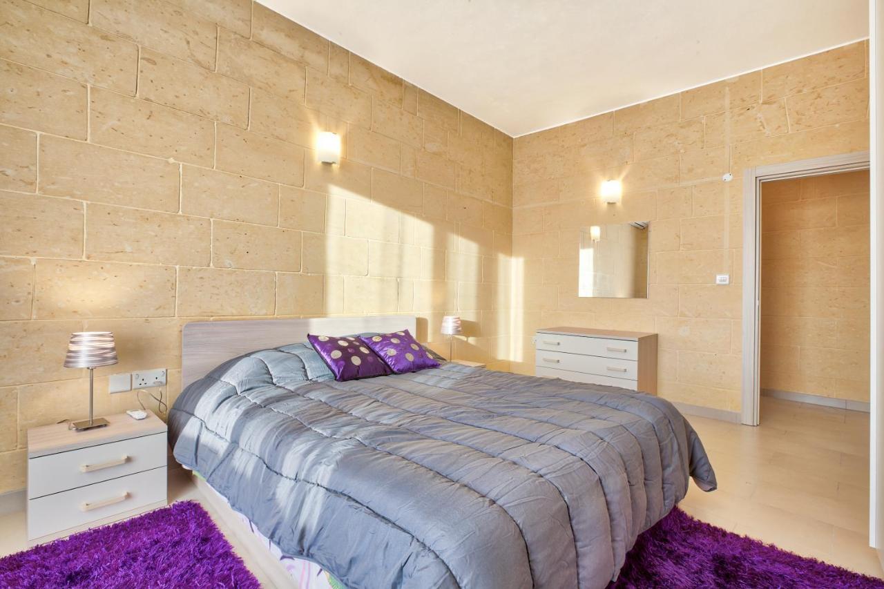 Appartamento Summer Fields Penthouse With Amazing Views Sannat Esterno foto