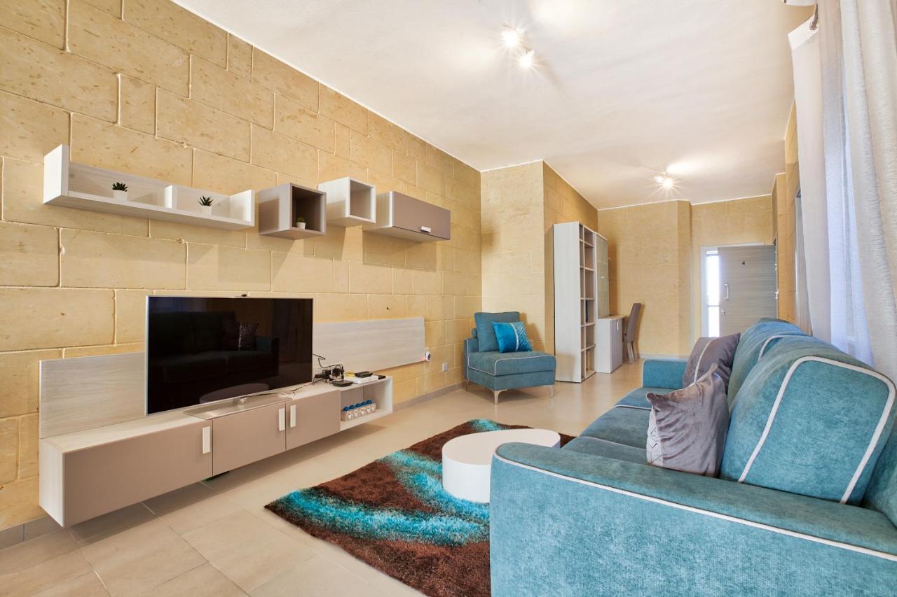 Appartamento Summer Fields Penthouse With Amazing Views Sannat Esterno foto