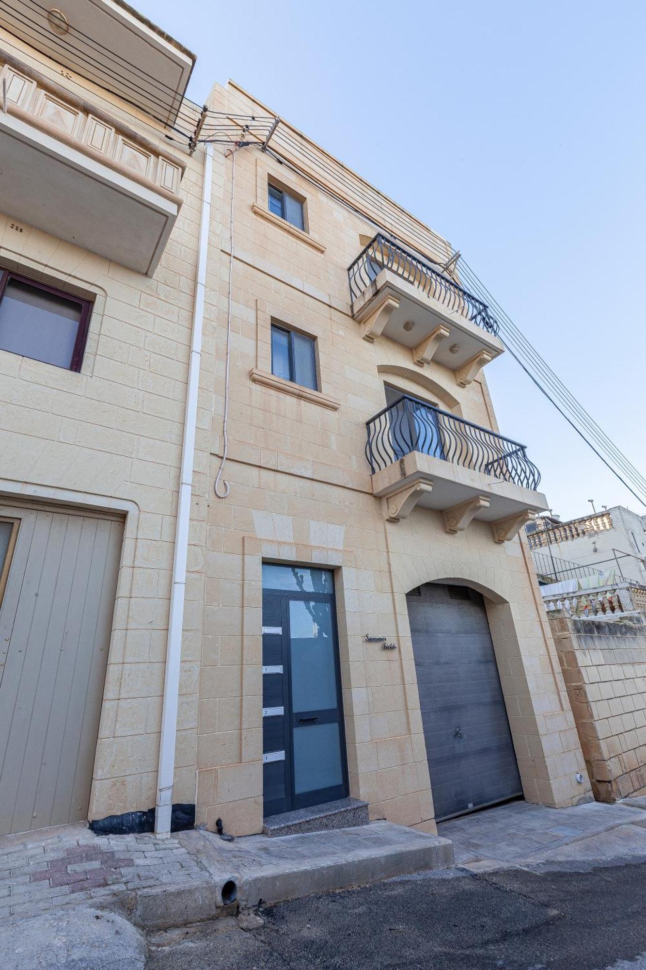 Appartamento Summer Fields Penthouse With Amazing Views Sannat Esterno foto